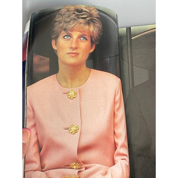 People Extra The Age of Princess Diana 1996 Magazine - Picture 3 of 6
